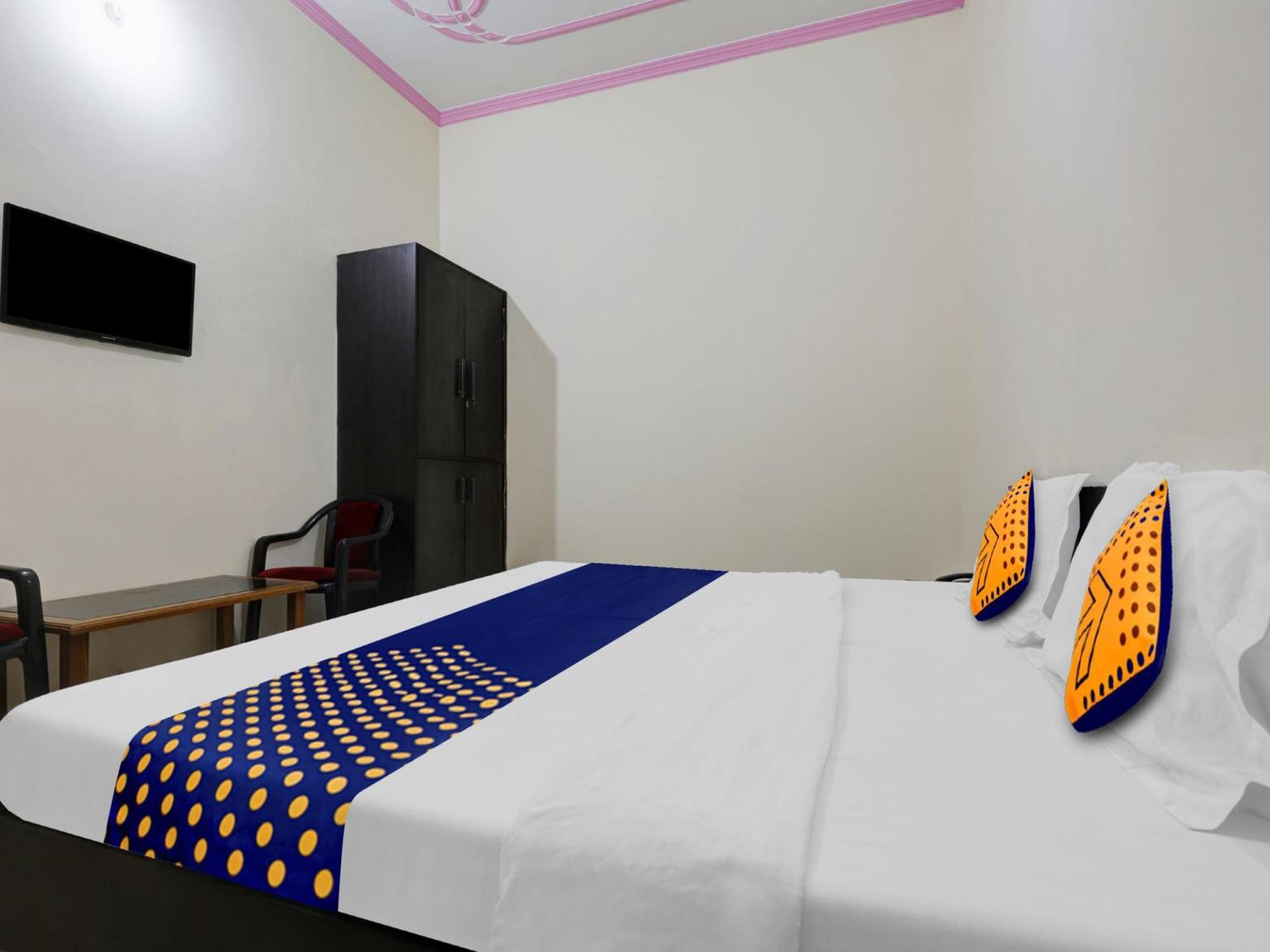 Rudrapur Spot On 81167 Hotel Asdr מראה חיצוני תמונה