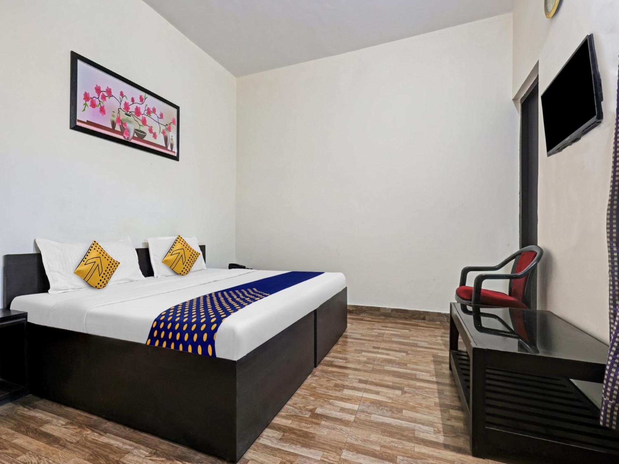 Rudrapur Spot On 81167 Hotel Asdr מראה חיצוני תמונה
